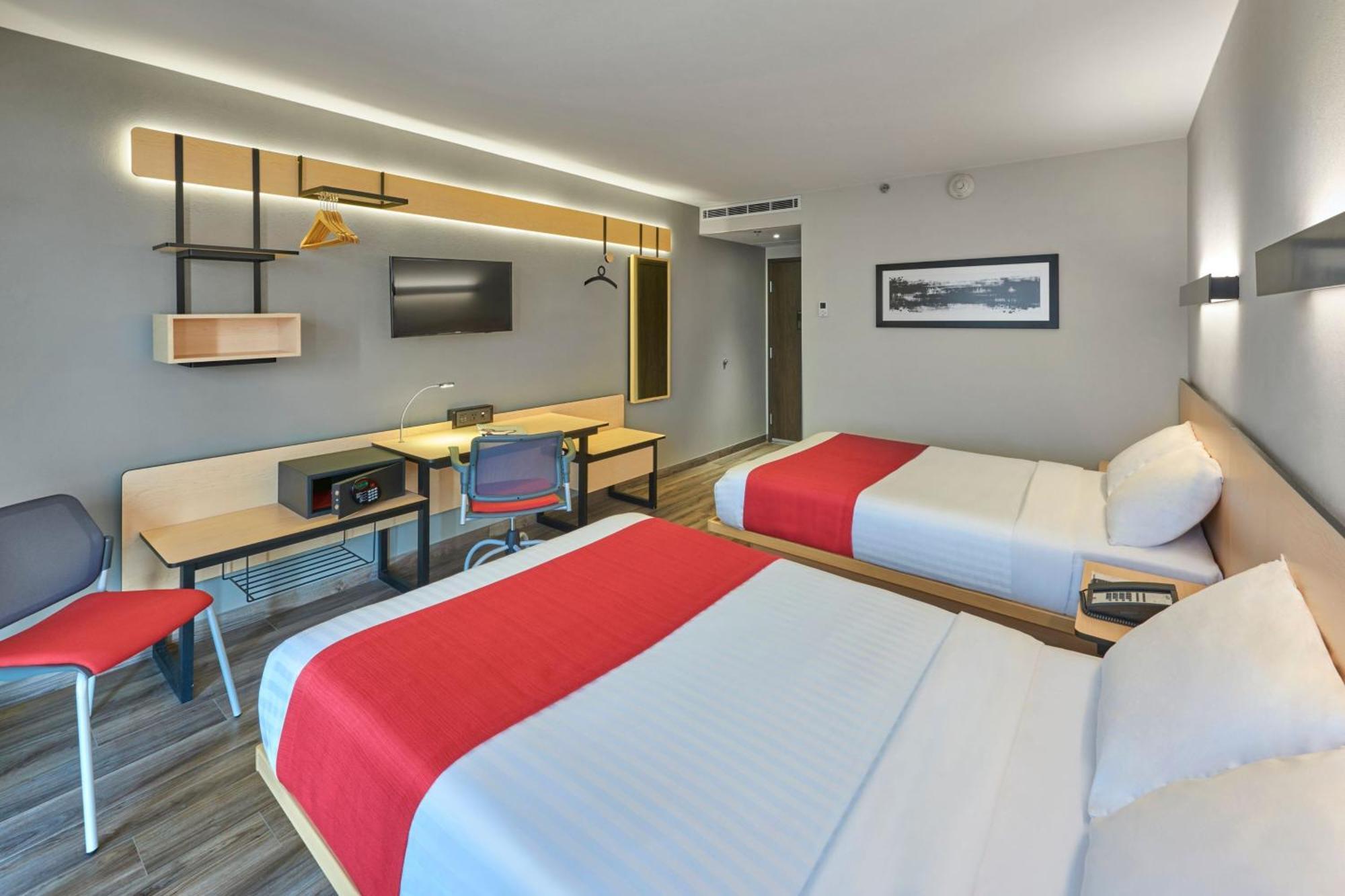 City Express Plus By Marriott Leon Centro De Convenciones Exterior photo