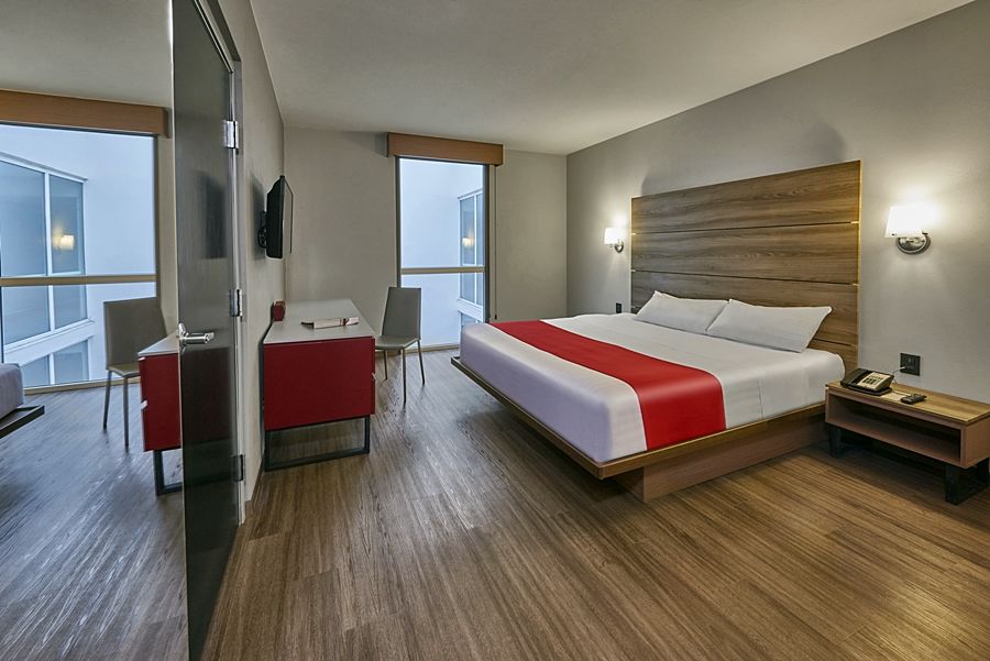 City Express Plus By Marriott Leon Centro De Convenciones Exterior photo